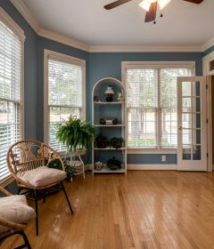 Od pomiaru po montaż. Jak wygląda proces zamawiania dekoracji okiennych na wymiar?